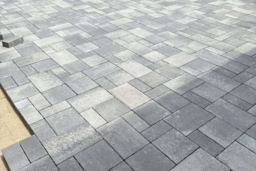 Unilock Westport Smooth Patio in Highland Park - Landscaping