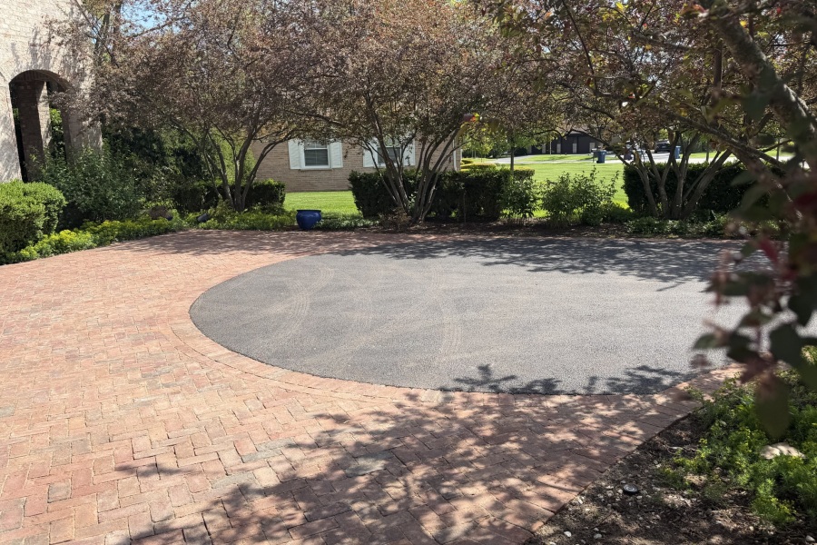 Driveway with Paving in Northbrook - Landscaping