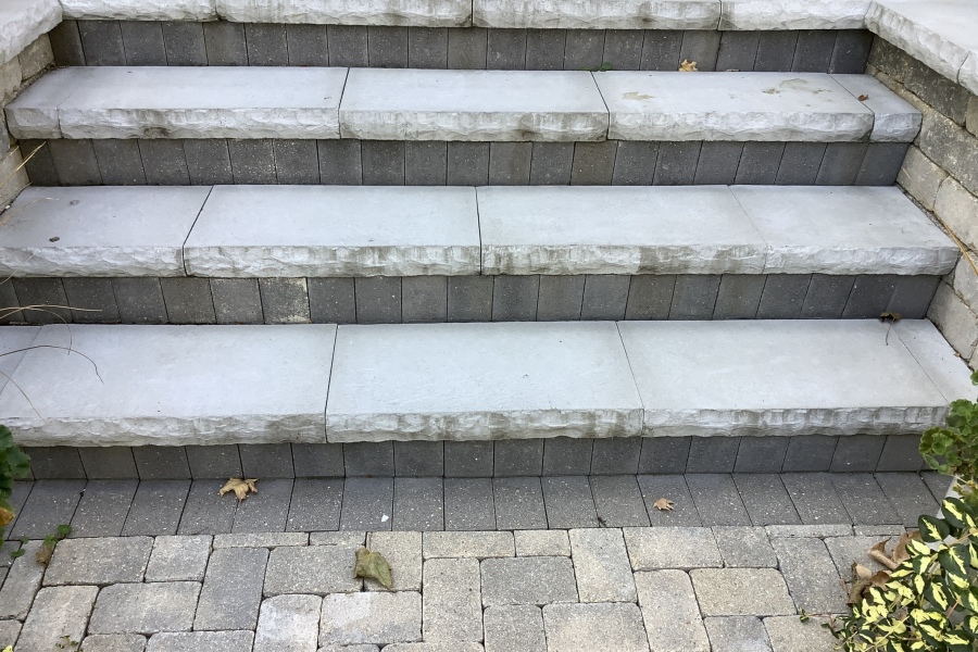 steps hardscape in Arlington Heights - Landscaping