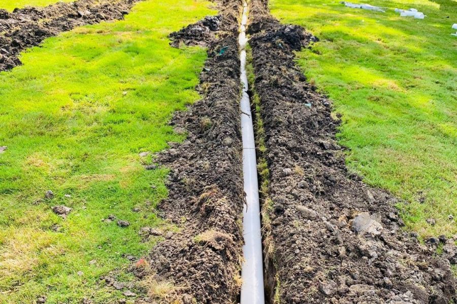 Drainage Downspout Extensions / Northfield - Landscaping